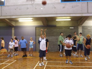 2007_0321sem_basketball0092